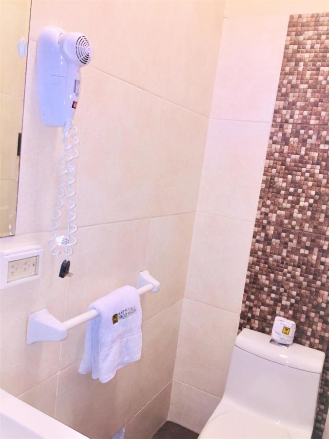 Hostal Carlos Tenaud Лима Екстериор снимка