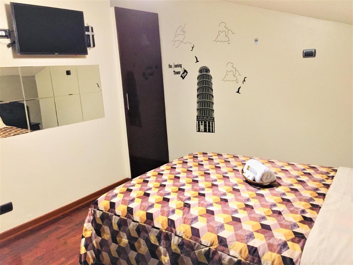 Hostal Carlos Tenaud Лима Екстериор снимка